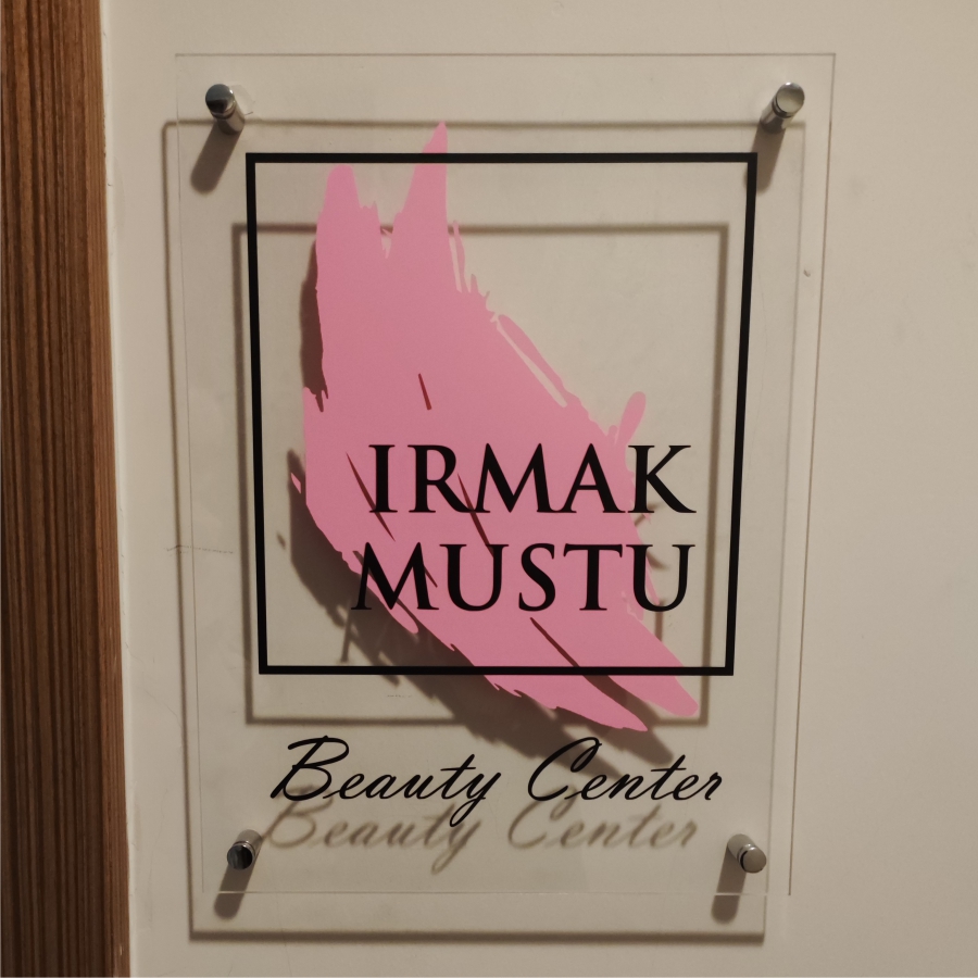 atasehir-guzellik-salonu-kapi-tabelasi