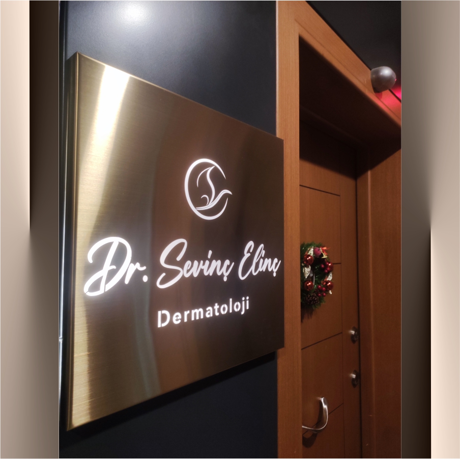 bagdat-caddesi-doktor-isikli-kapi-tabelasi