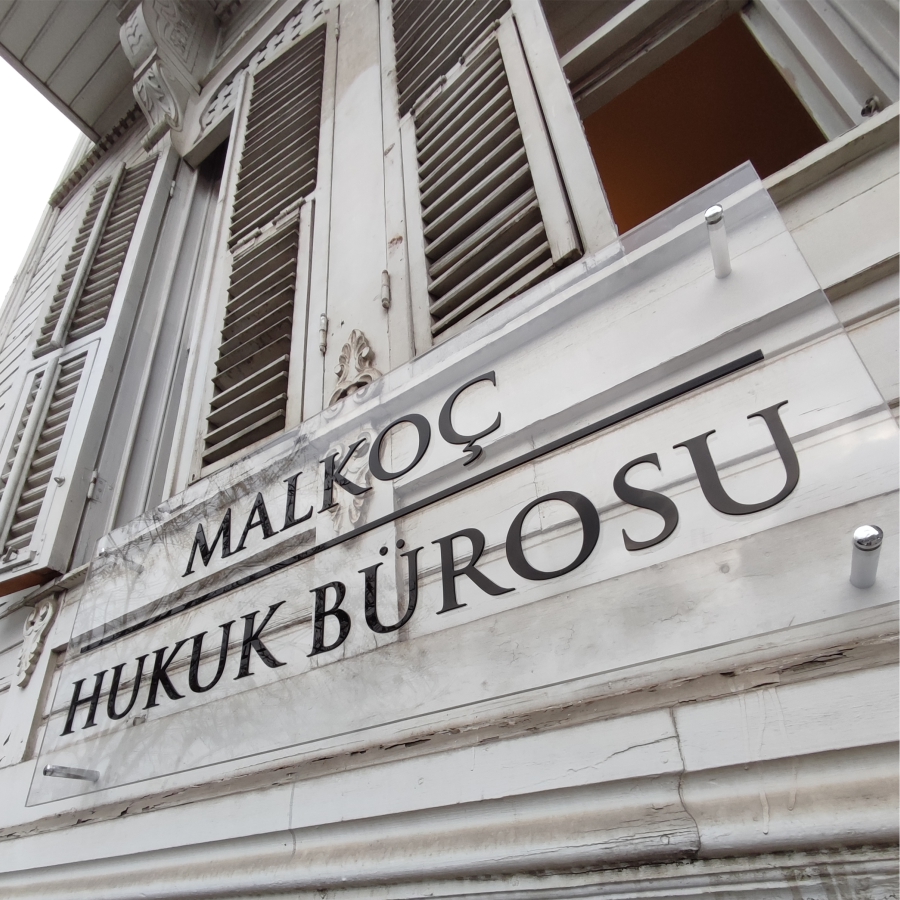 bagdat-caddesi-hukuk-burosu-kapi-tabelasi