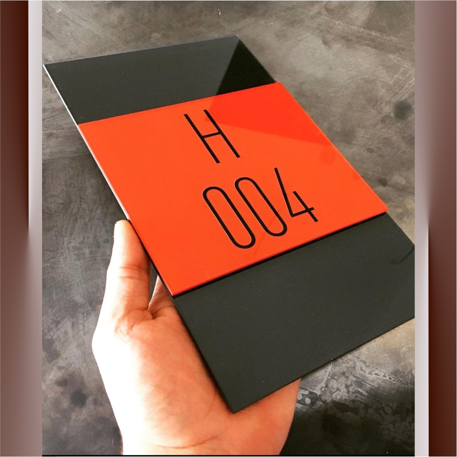 ozel-tasarim-kapi-tabelasi