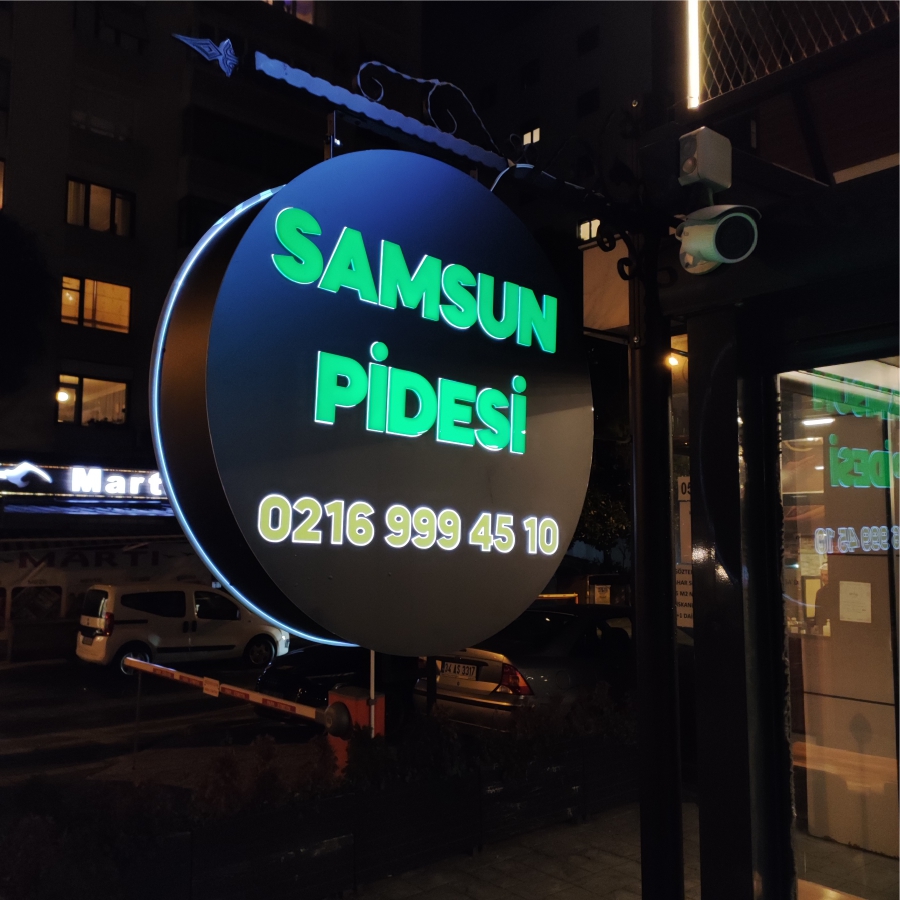 bagdat-caddesi-yuvarlak-fener-tabela